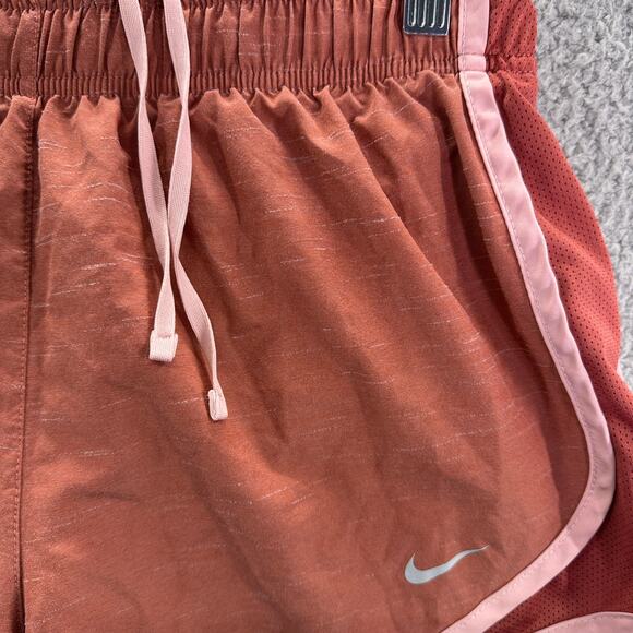 Nike Dri-FIT Tempo Running Shorts Women’s M Peach Pink Athletic Activewear - Picture 2 of 9